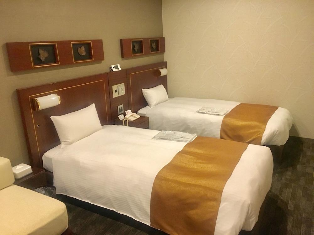 Hotel Villa Fontaine Tokyo-Jimbocho Buitenkant foto